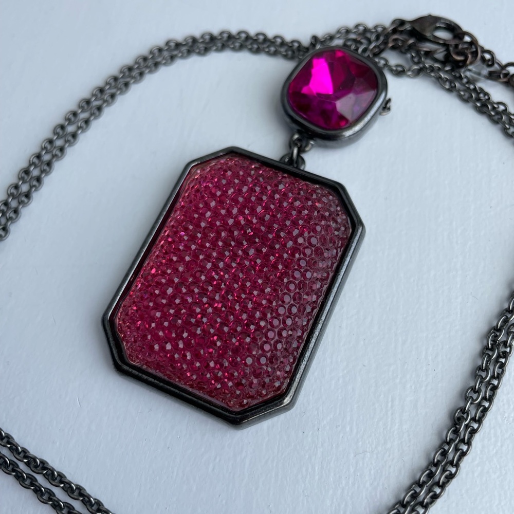 Geometric Fuchsia Necklace